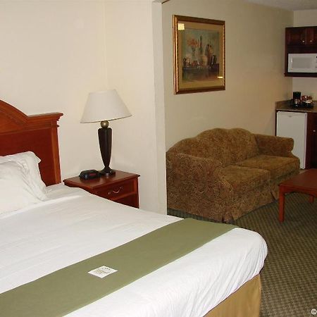 Holiday Inn Express Hotel & Suites Elkhart-South מראה חיצוני תמונה