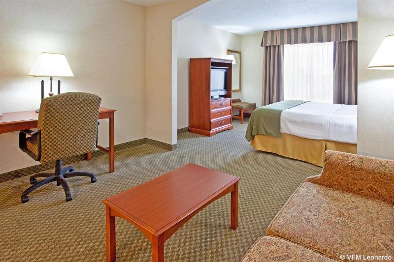 Holiday Inn Express Hotel & Suites Elkhart-South מראה חיצוני תמונה